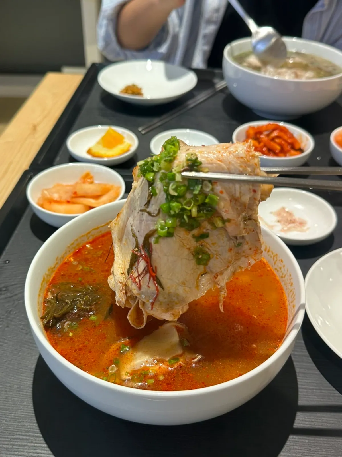 Generously served gongtang set meals