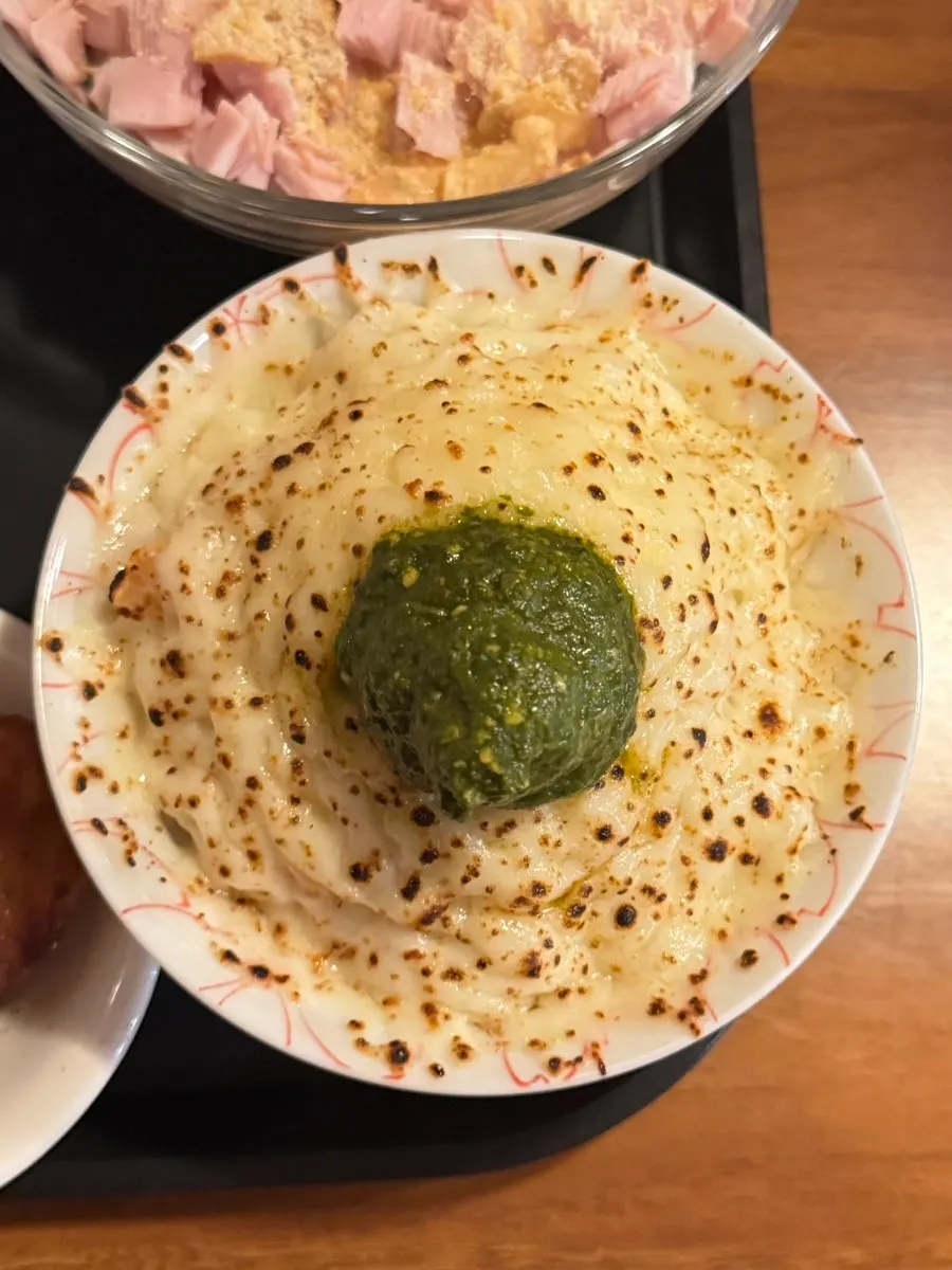 세트와 함께 나온 후레시 샐러드