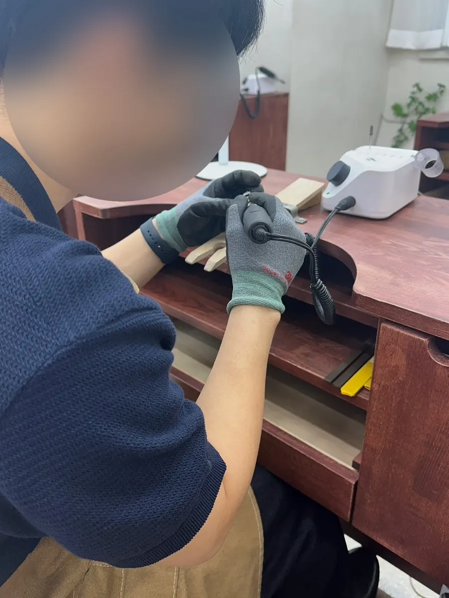 Couple focused on making their rings