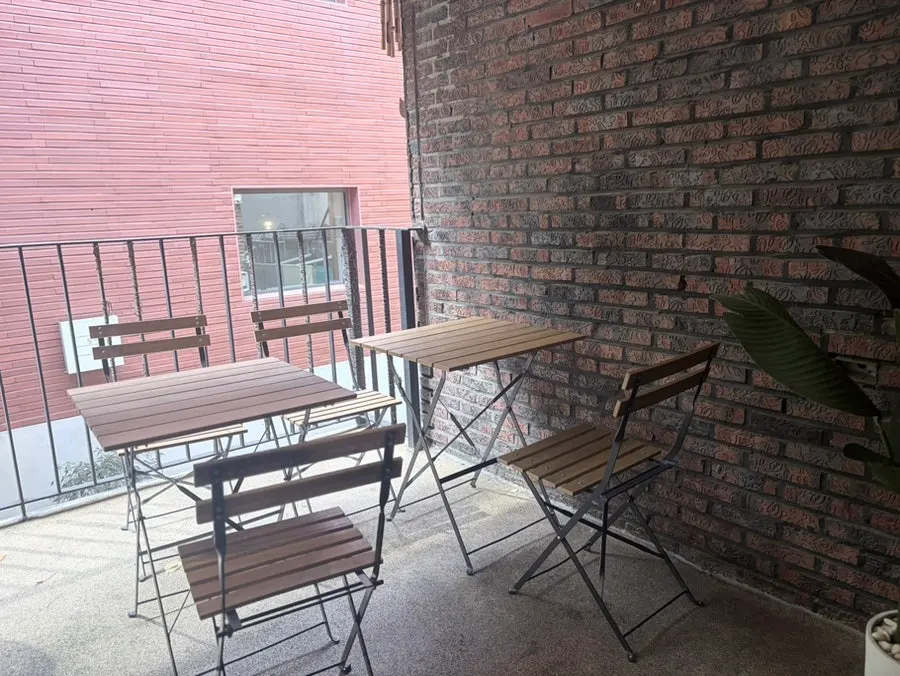 Visiting 5to7 Seongsu Main Branch