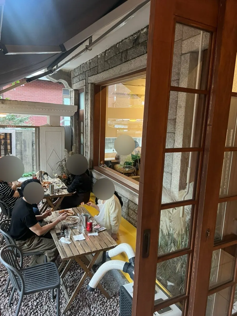 Huirit terrace after the meal