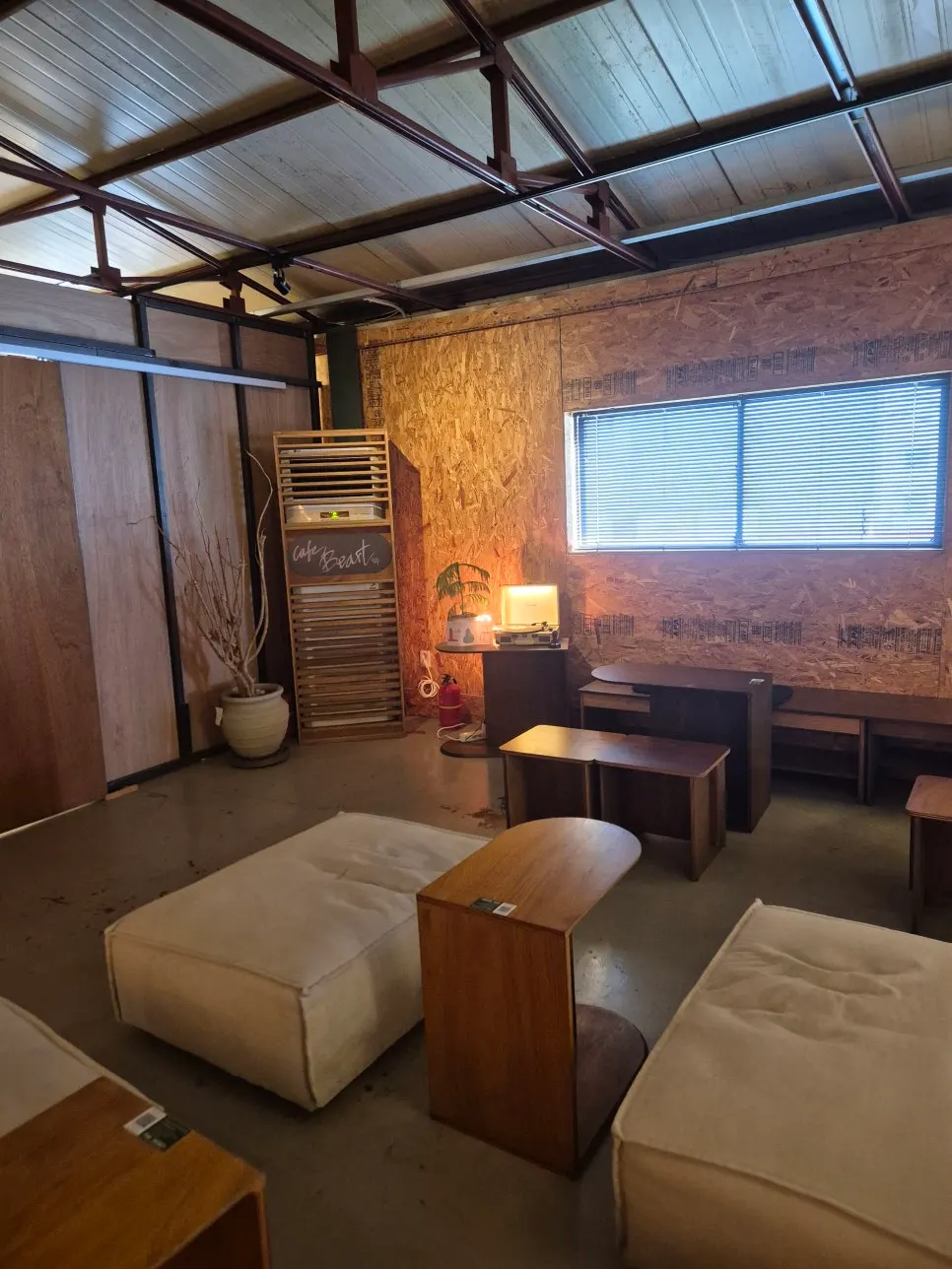 Spacious second-floor café area