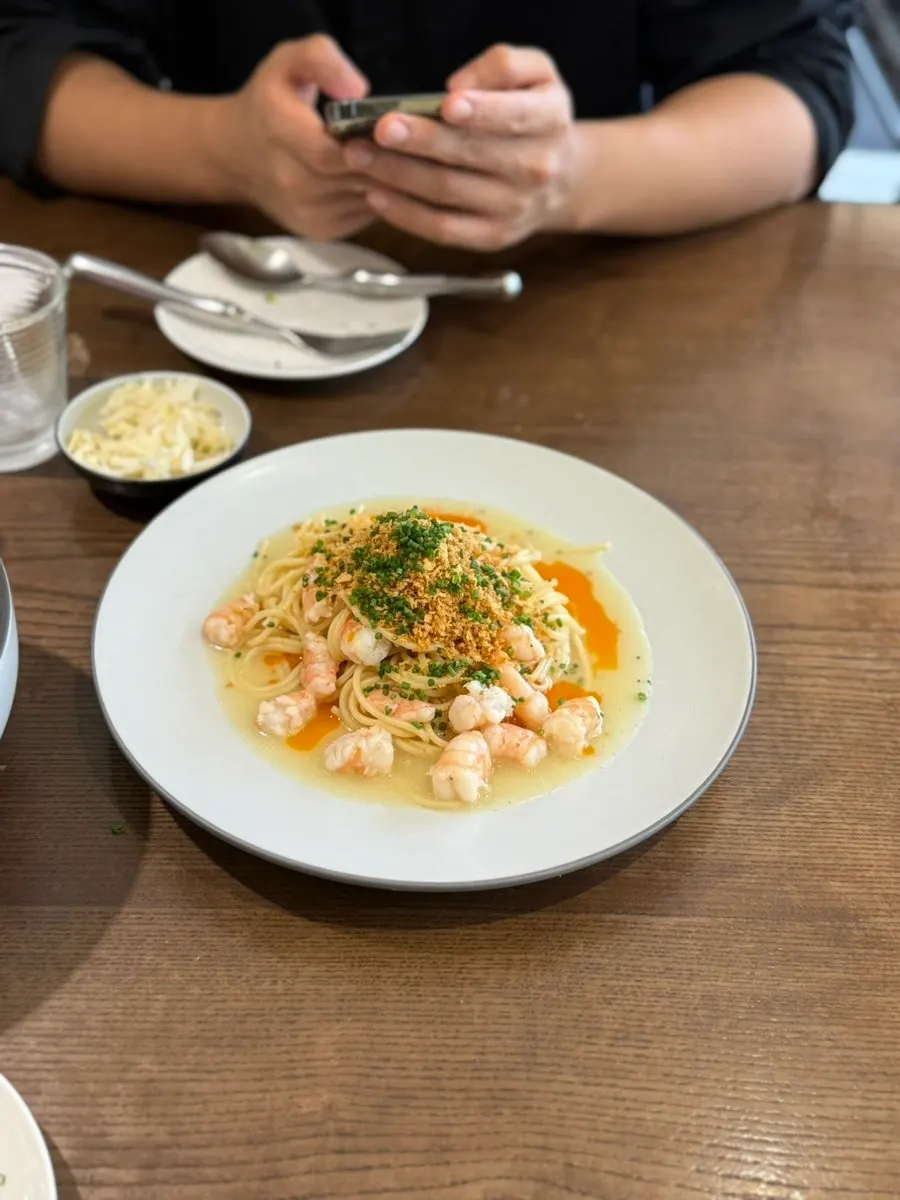 Potato gnocchi in corn sauce