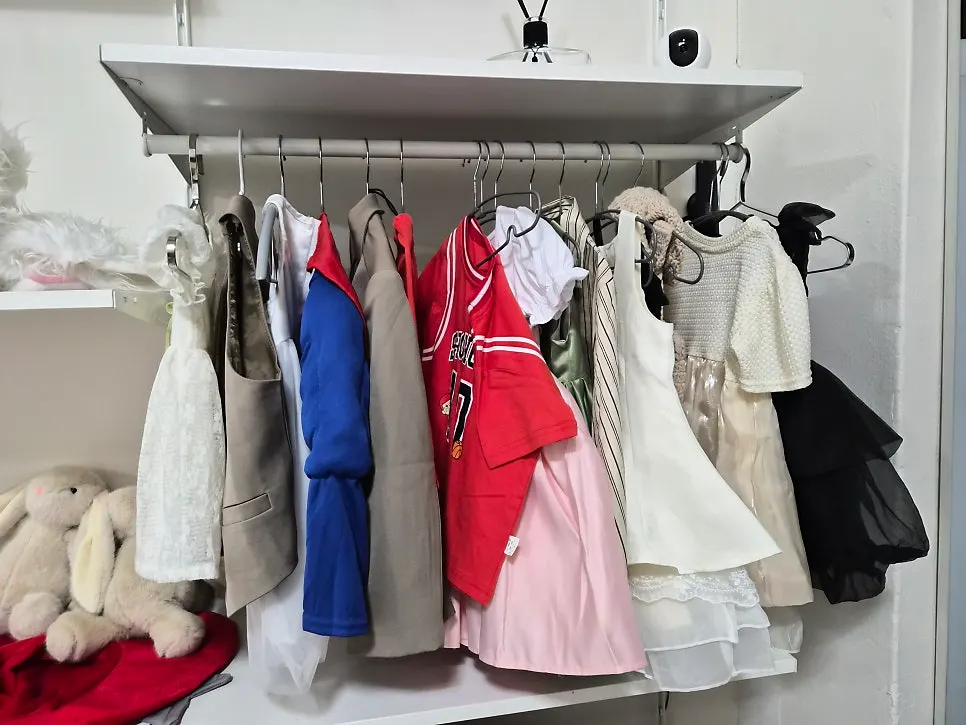 Rental costumes and maternity crop t-shirts at U&E Studio Seongsu