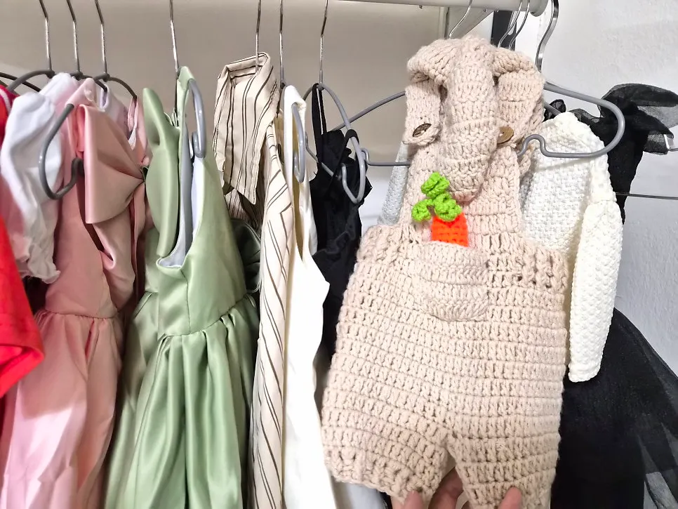 Baby outfit rental corner at U&E Studio Seongsu