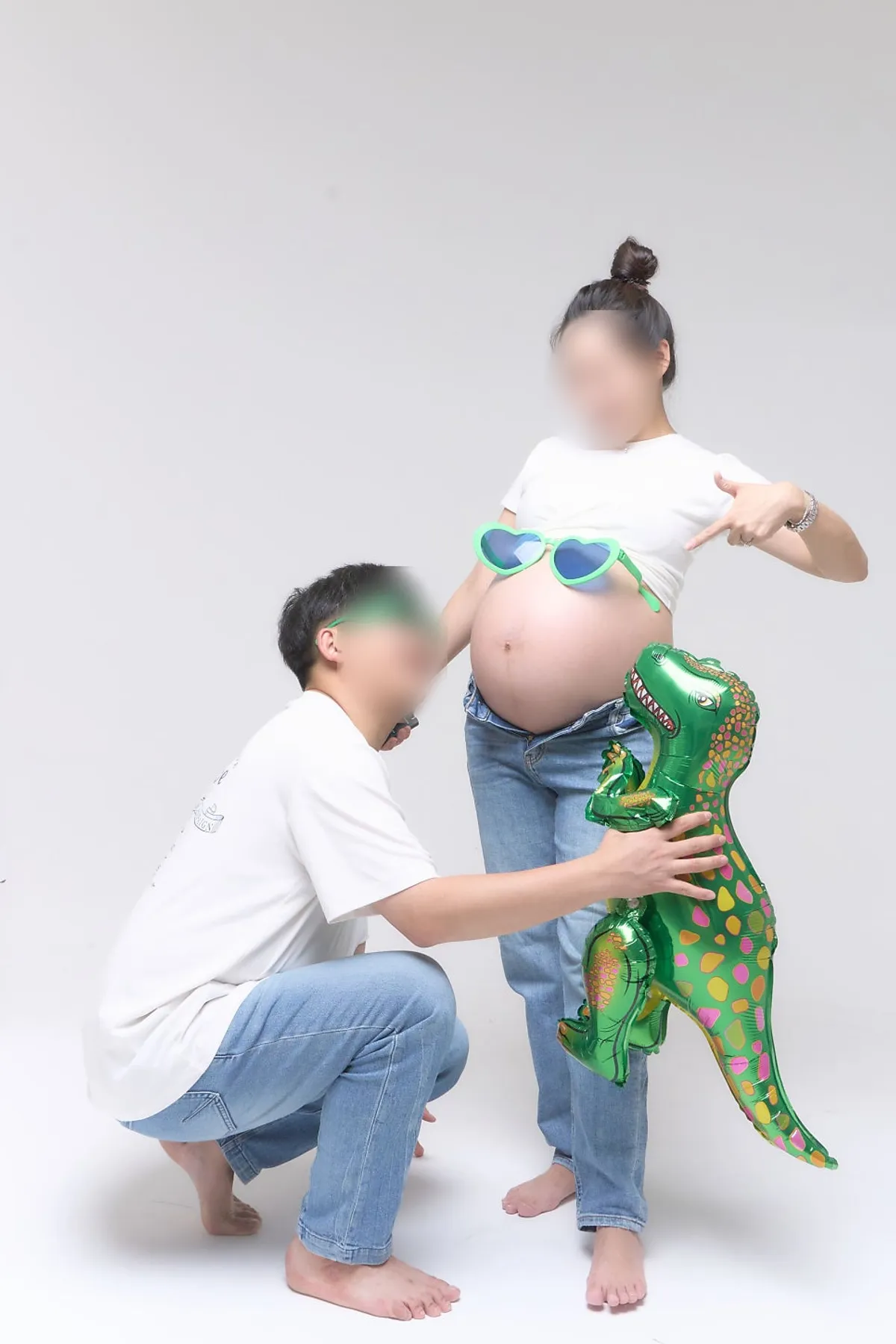 Best maternity cut styled with dinosaur balloon and sunglasses