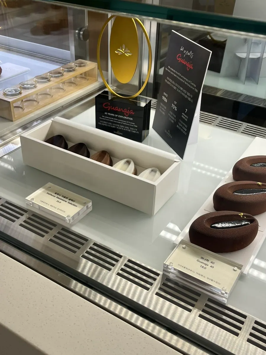 Showcase with cakes and baked pastries together