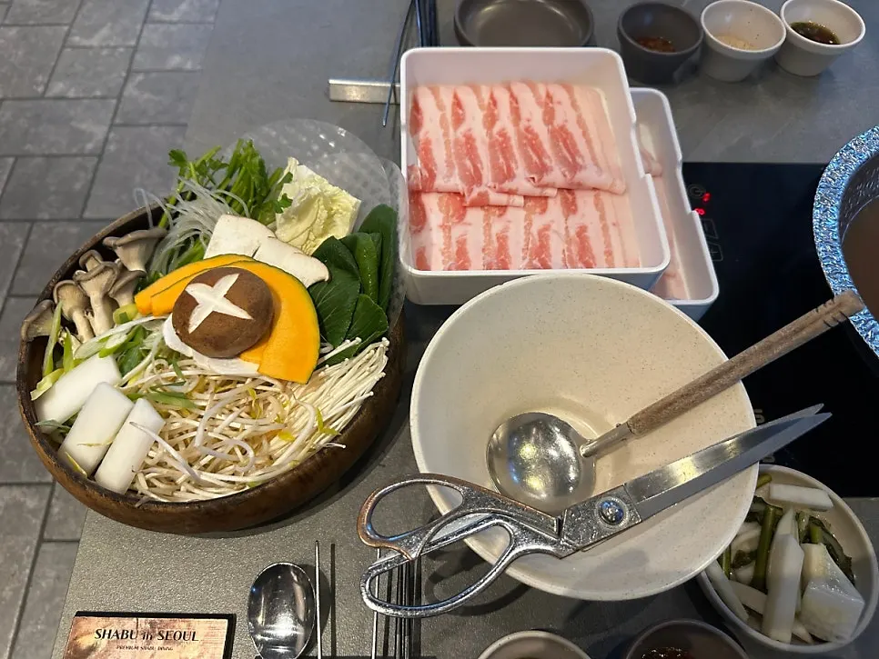 Guide to the shabu-shabu broth options