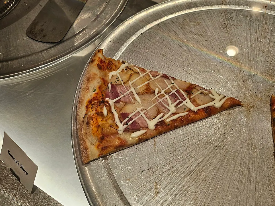 Counter of the American-style slice pizza shop