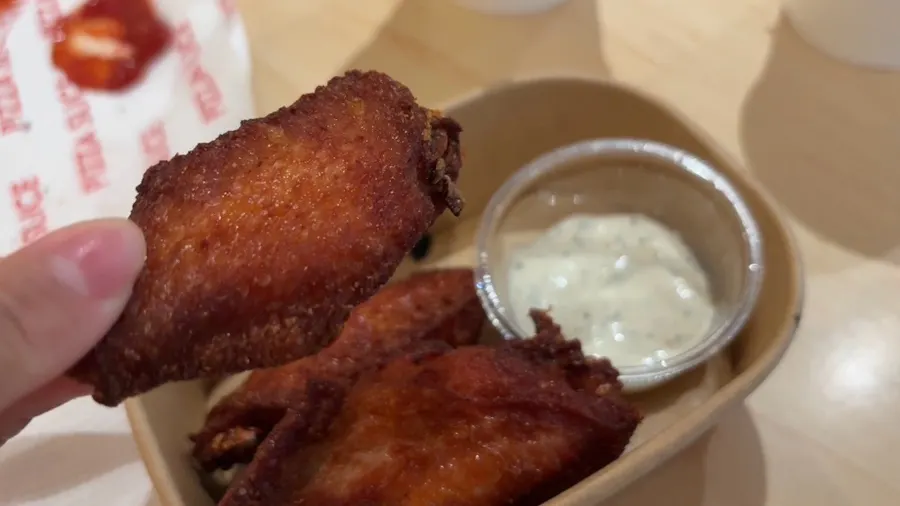 Buffalo wings served as four pieces