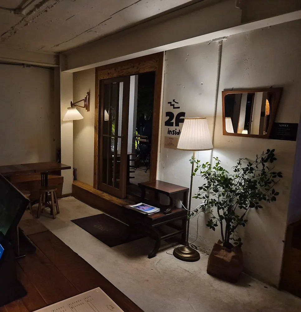 Evening atmosphere at 5to7 Seongsu Main Branch