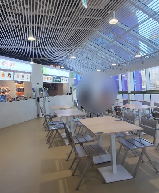 Entrance view of the 4th floor food garden at Musinsa Mega Store Seongsu