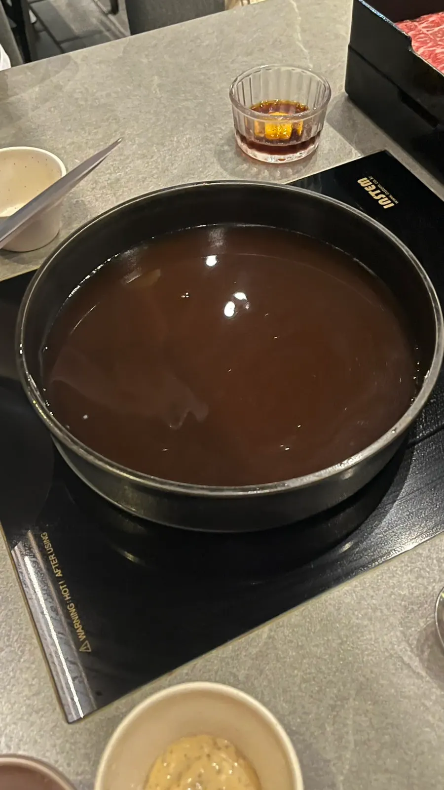 Egg yolk sauce for the sukiyaki