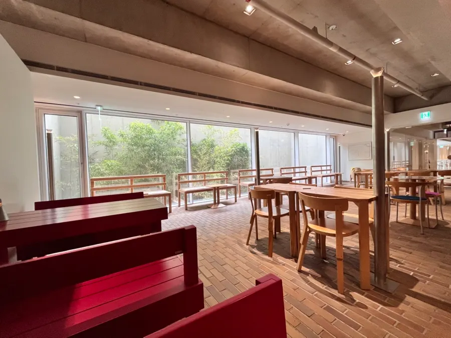 Wide shot of the T Coffee store