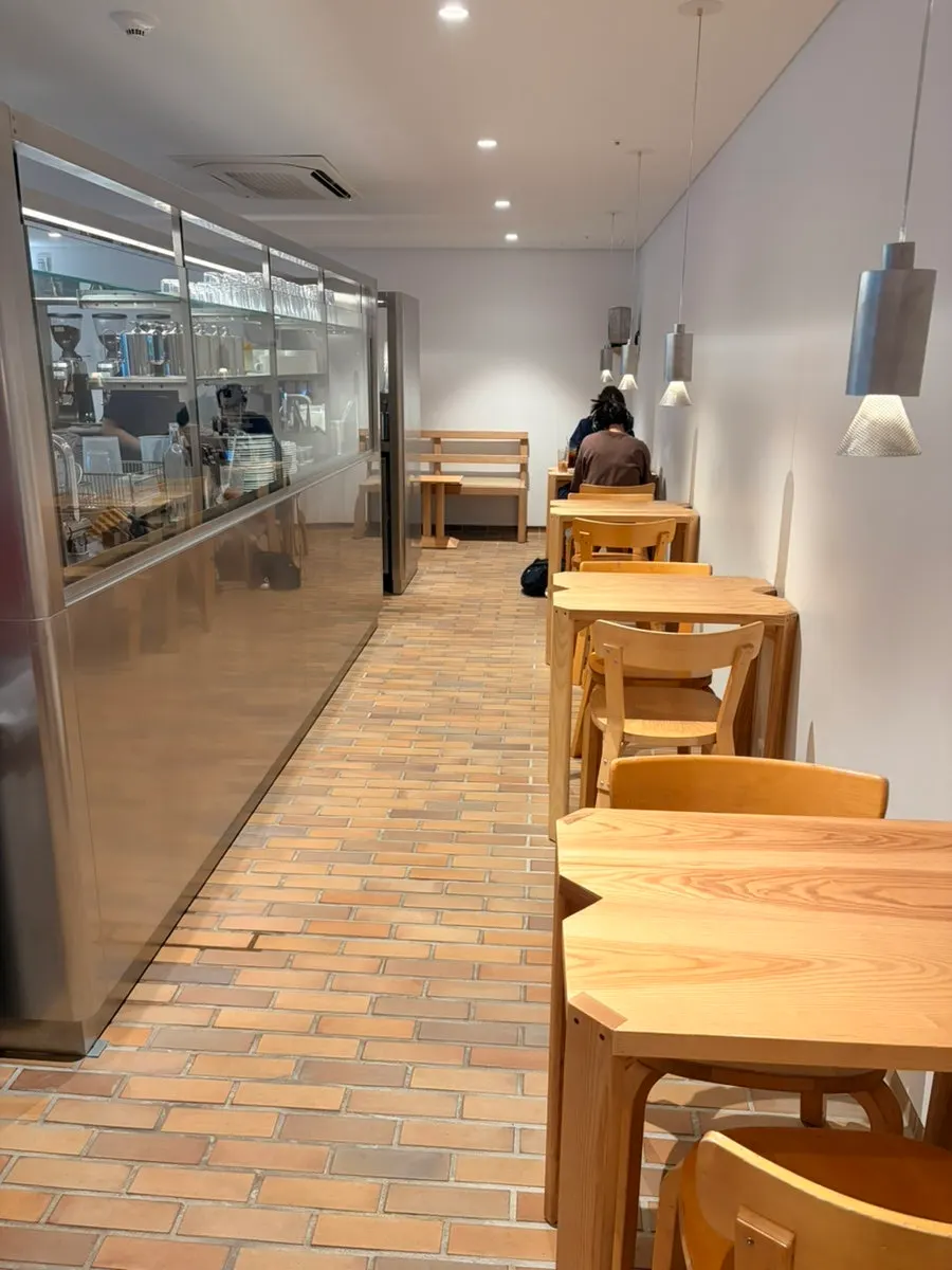Order counter with two bean options to choose from