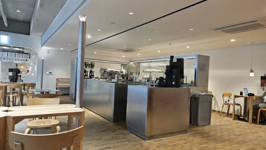 Stylish overall interior view of the café