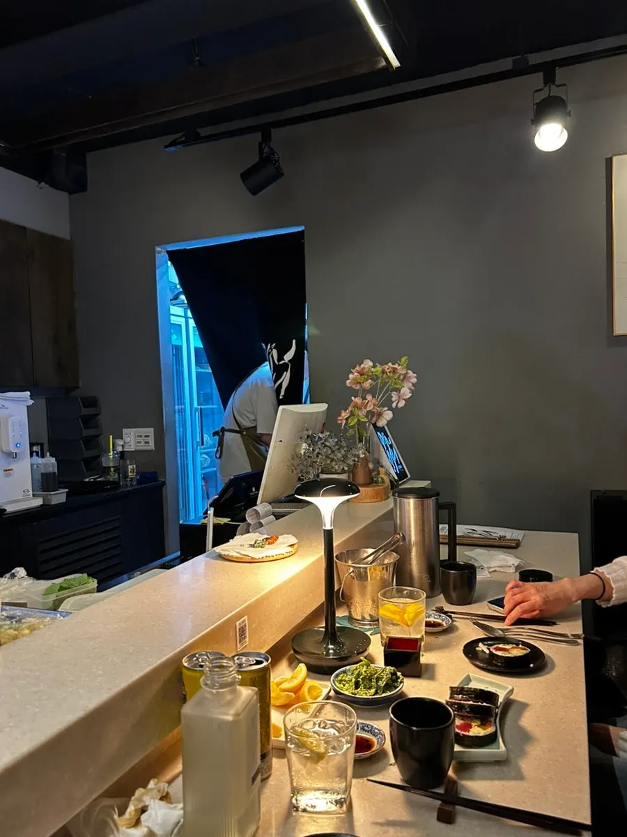 Tenba's softly lit atmosphere