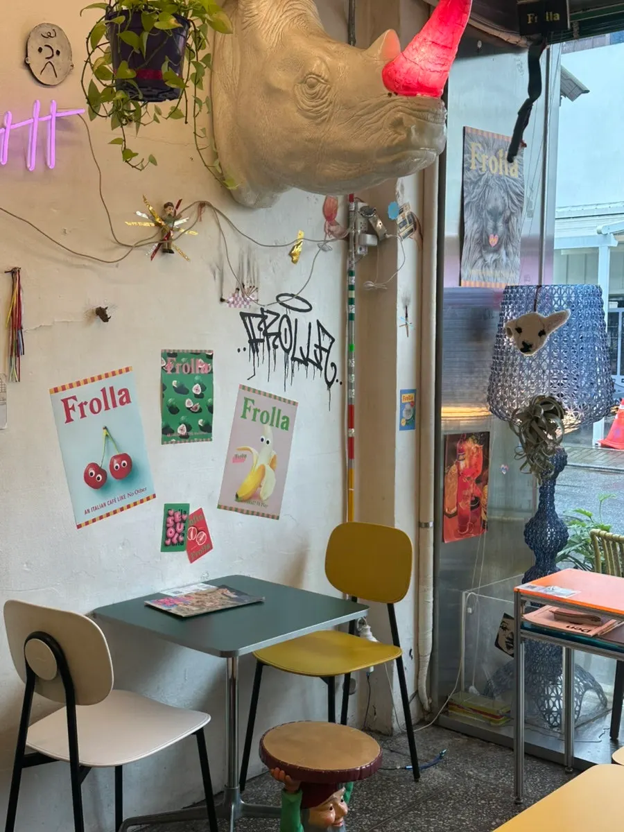Italian-style props at Frolla