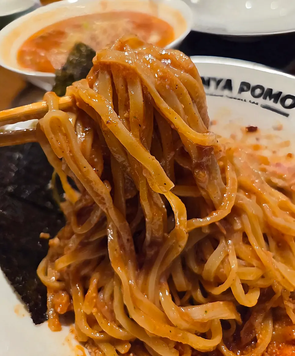 Tomato mazesoba to mix before eating