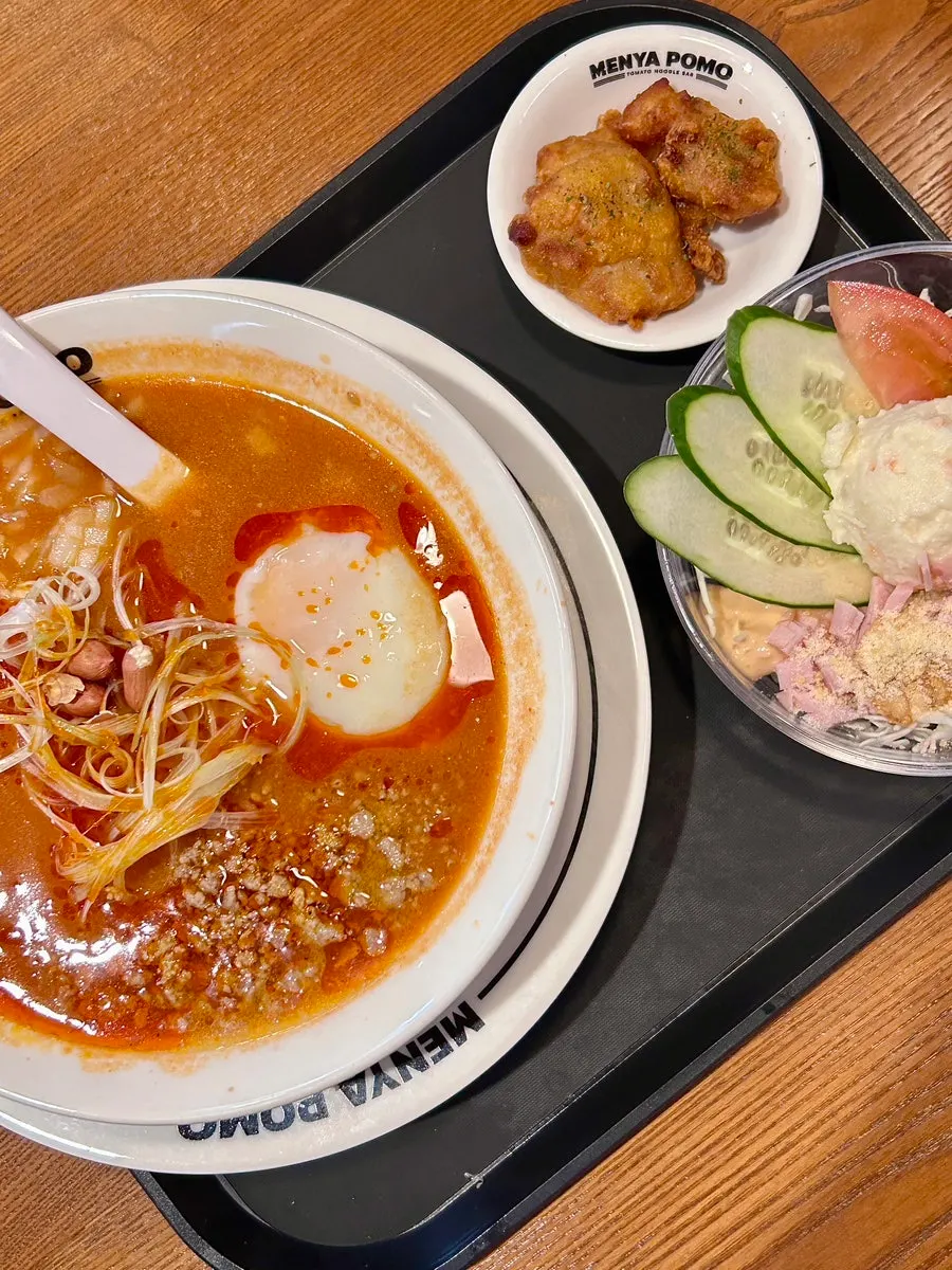 토마토라멘 세트와 추가 토핑 사진