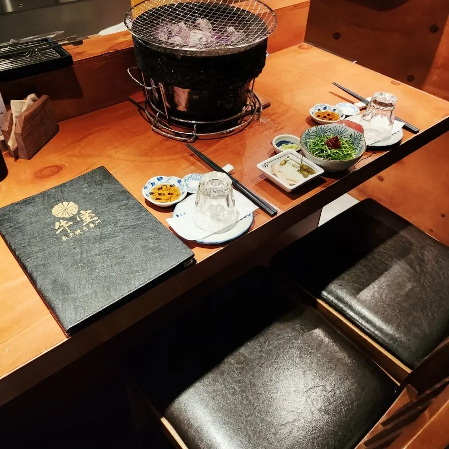 Inside Usiya Seongsu Branch
