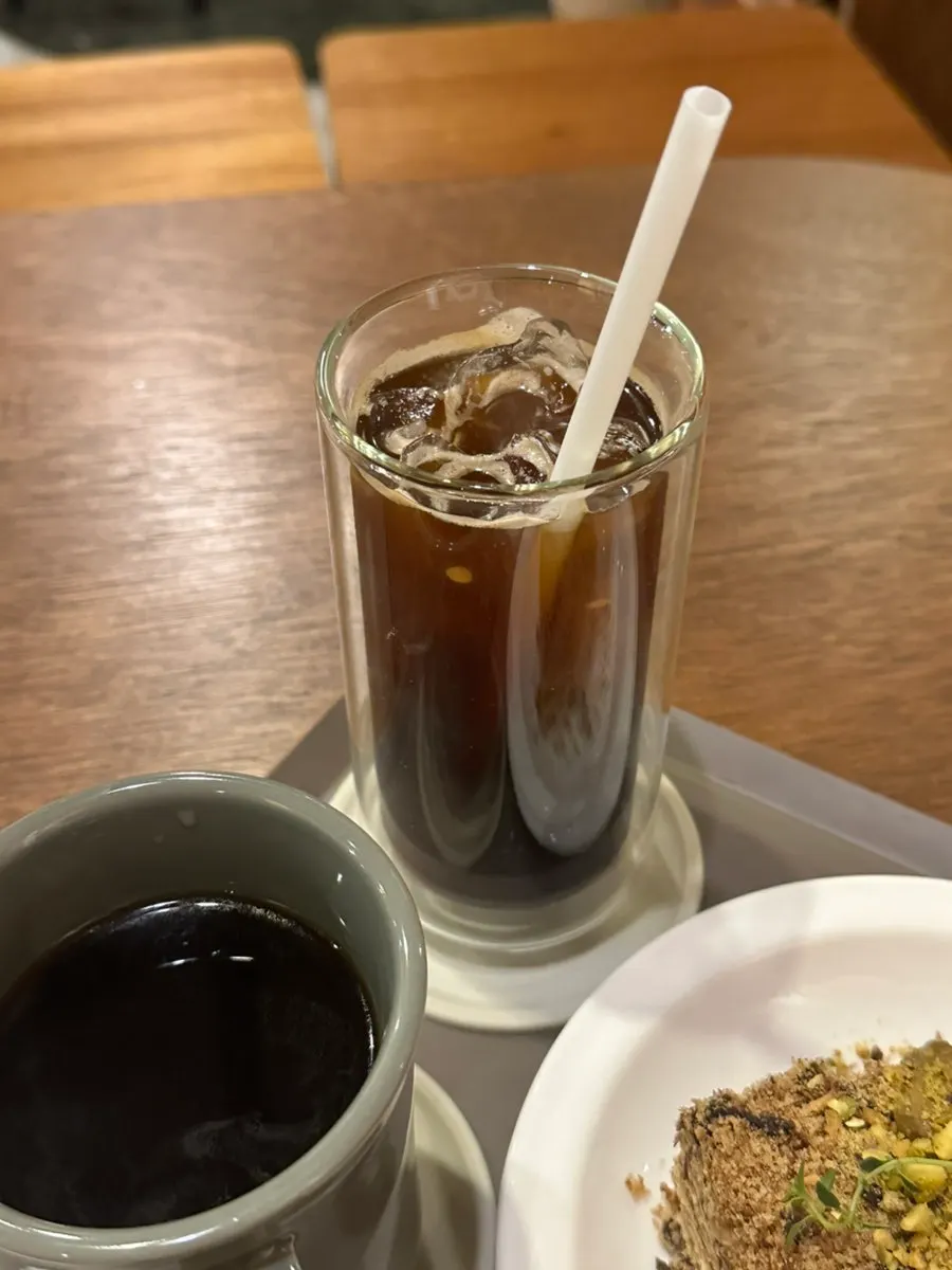 엄마가 주문한 따뜻한 아메리카노