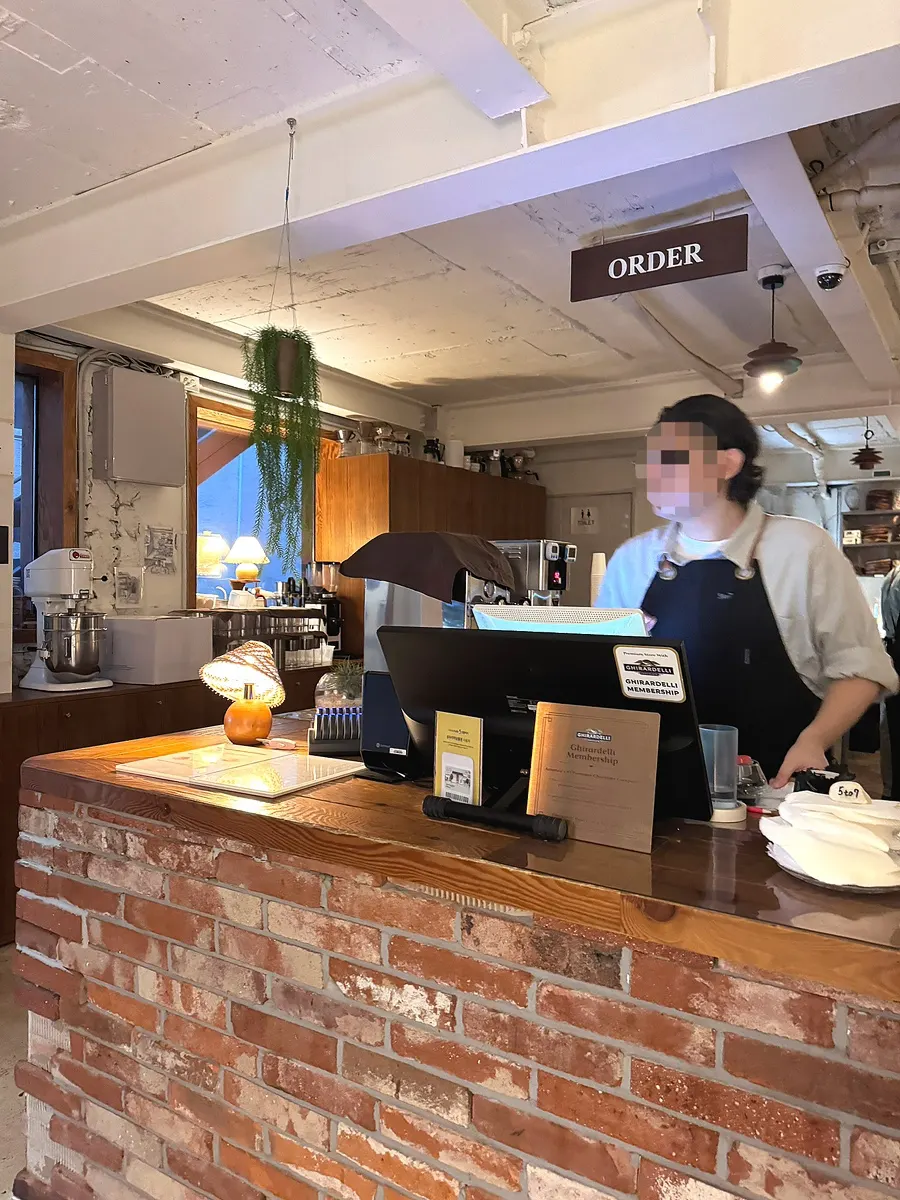 1st-floor order counter at 5to7 Seongsu Main Branch