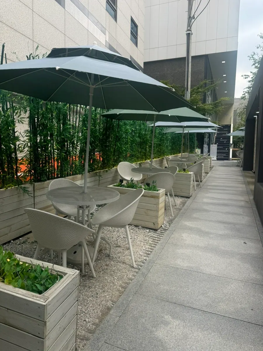 Exterior view of the Selected Nicks Gangnam store