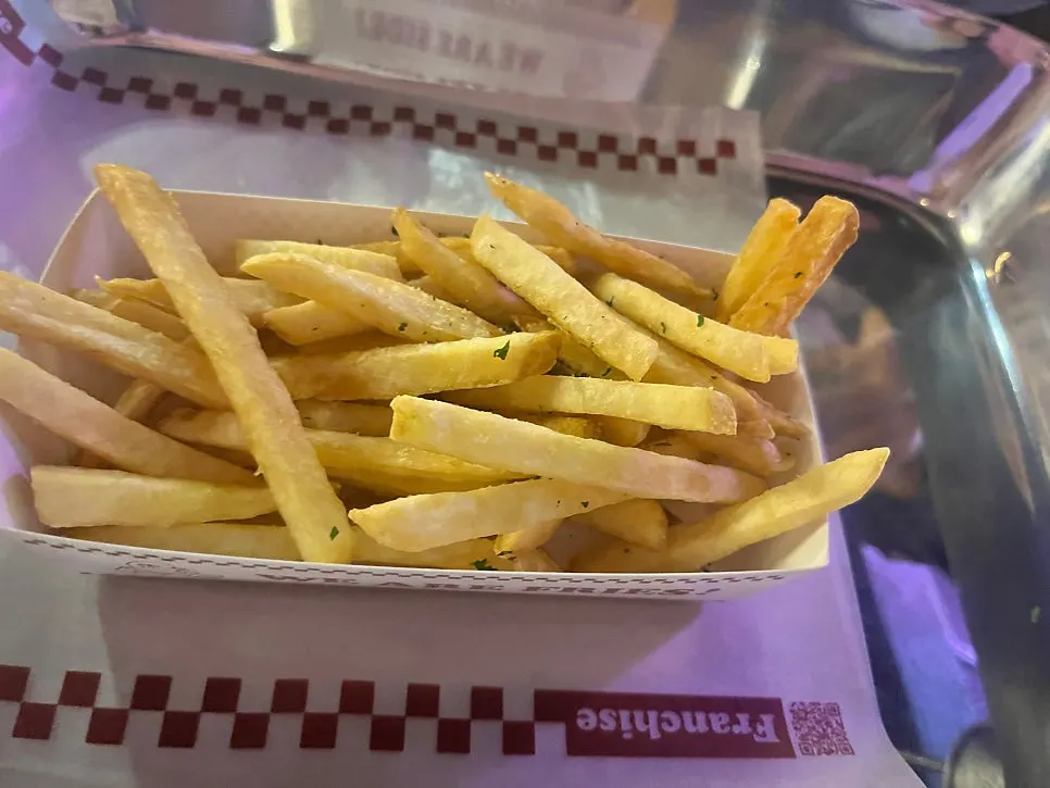 BAS Burger's fries, crispy outside and soft inside