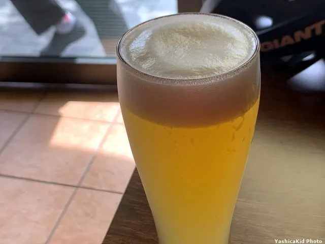 Hoegaarden draft beer ordered at BAS Burger