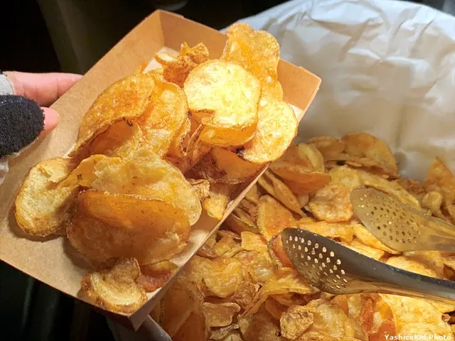 James Gam chips served with Hoegaarden draft beer