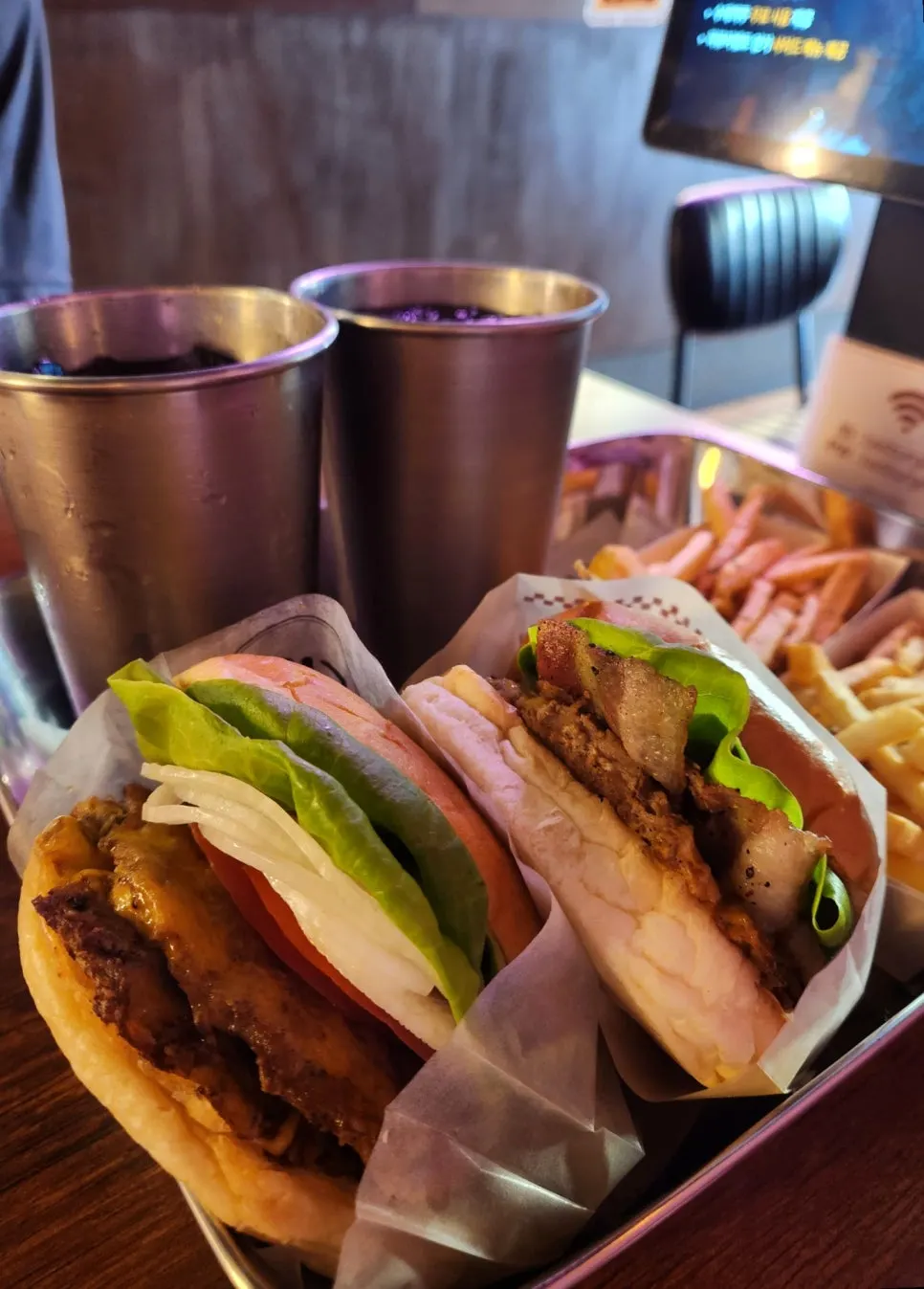 Introduction photo from a BAS Burger visit