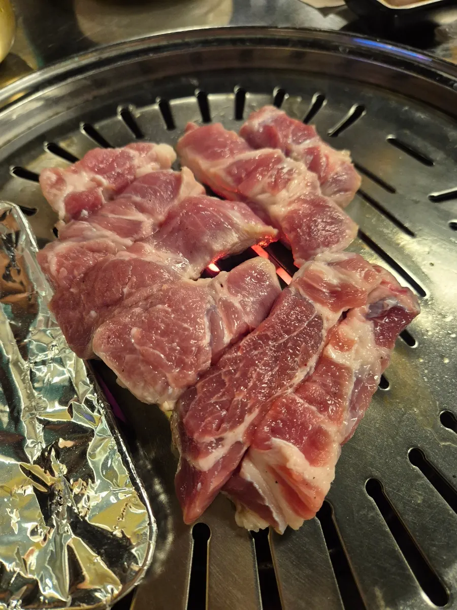 Thick-cut special pork neck