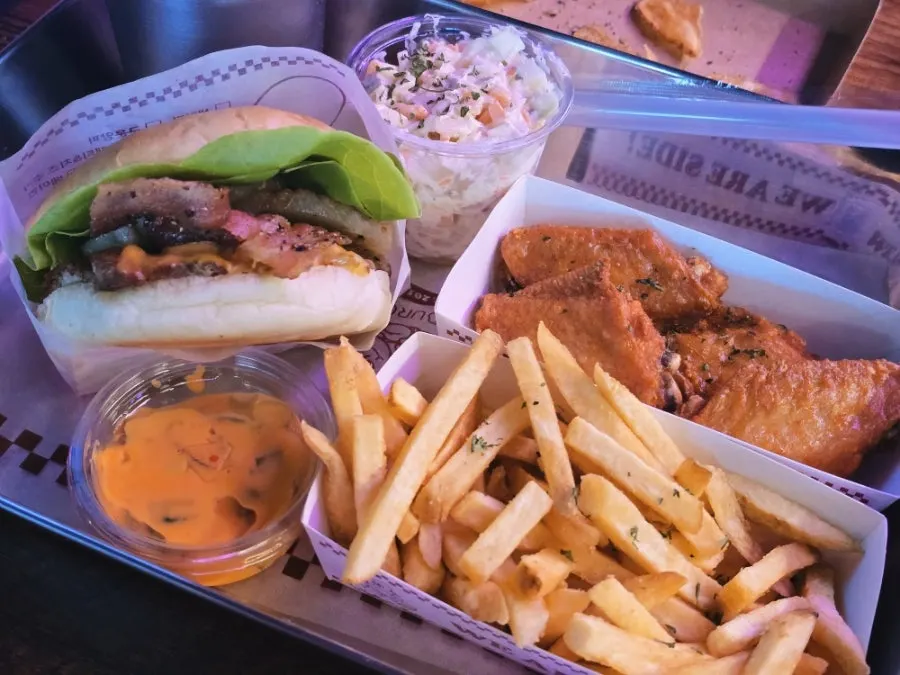 Food from a visit to BAS Burger Seonyudo