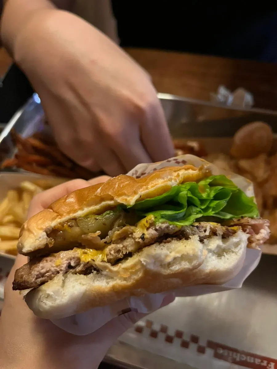 Hawaiian Burger with bacon and pineapple