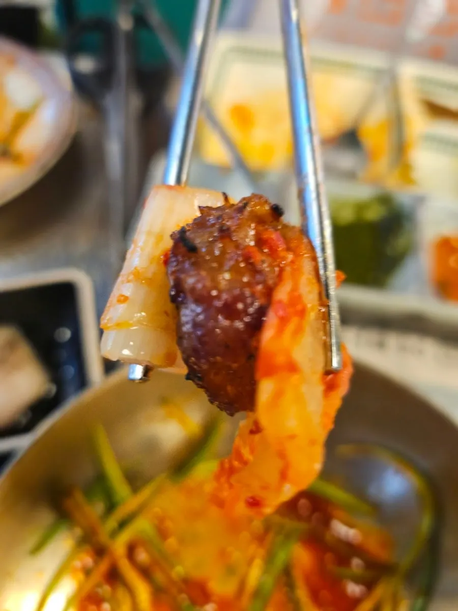 오독오독 씹히는 구운 오돌갈비