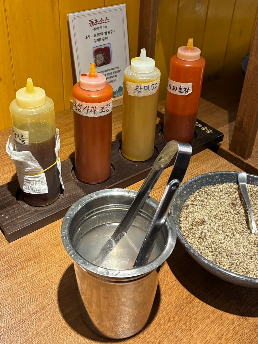셀프바 대형 찜기 속 편백순대찜