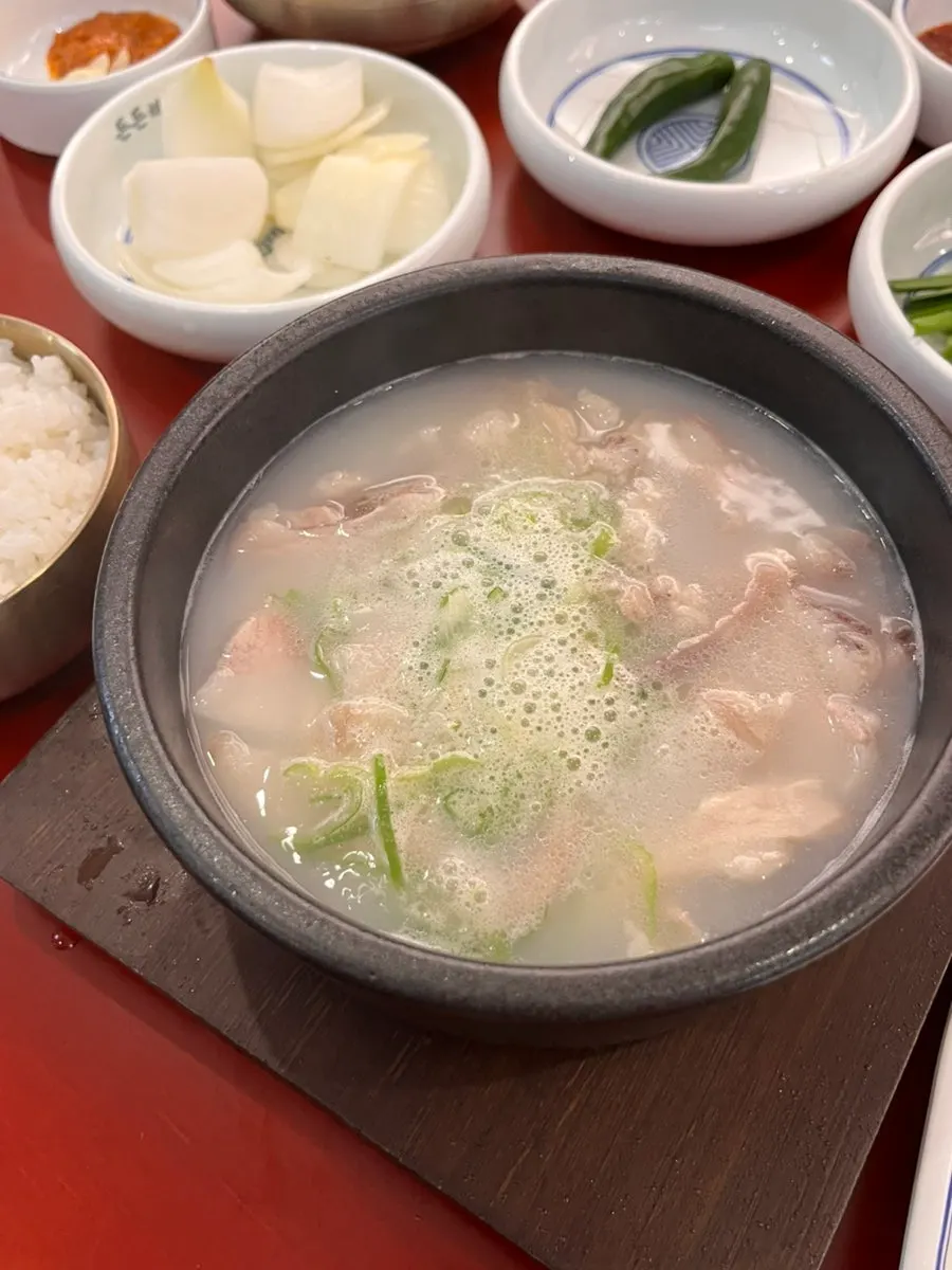 Deundeun pork gukbap loaded with offal