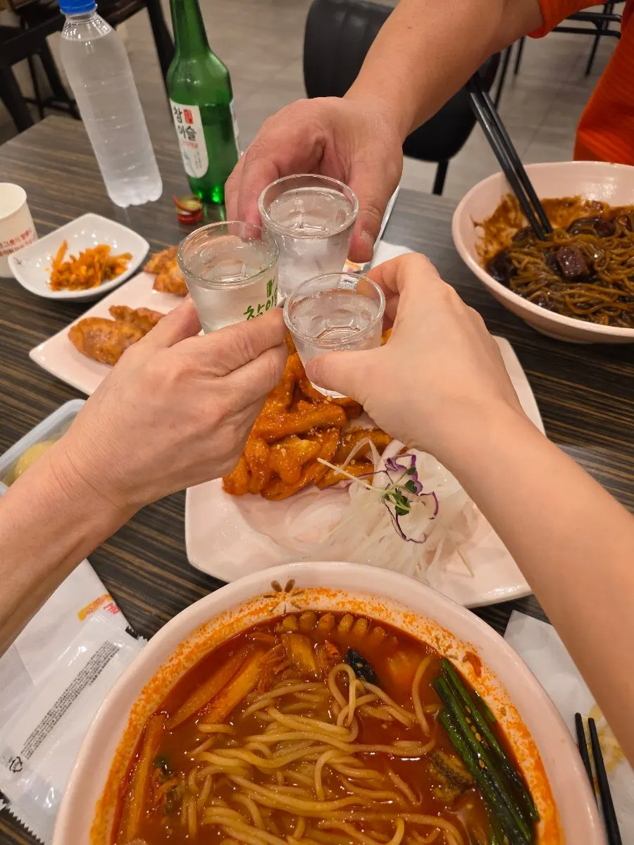 Table at Jjamppong Jijeon Seooreung Branch after finishing the meal