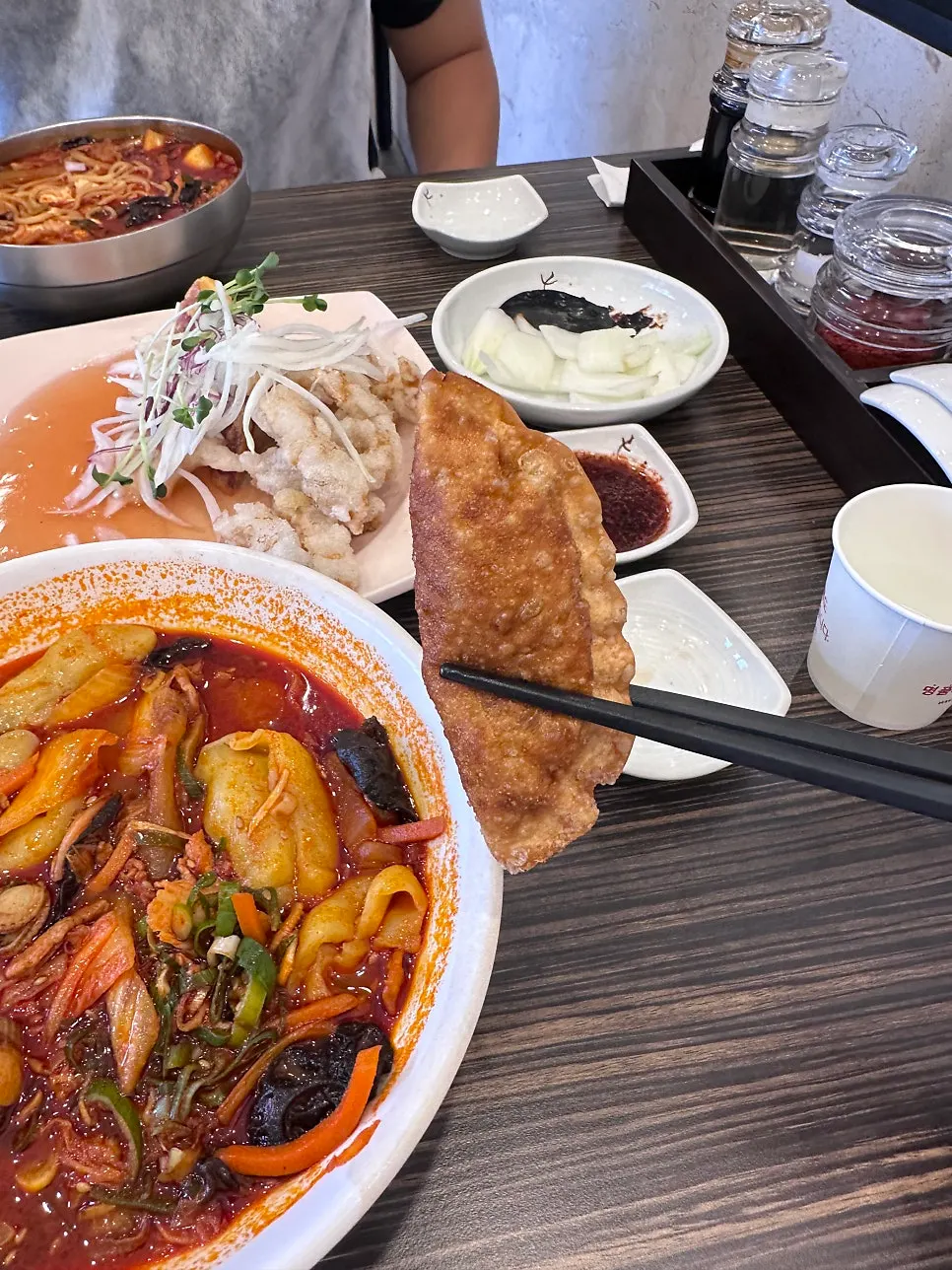 매콤한 짬뽕군만두 클로즈업