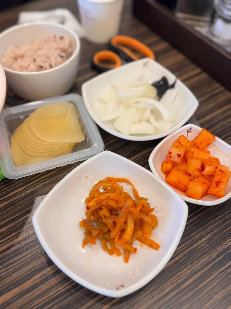 Jjamjjamyeon ordered with jjamppong at spice level 3