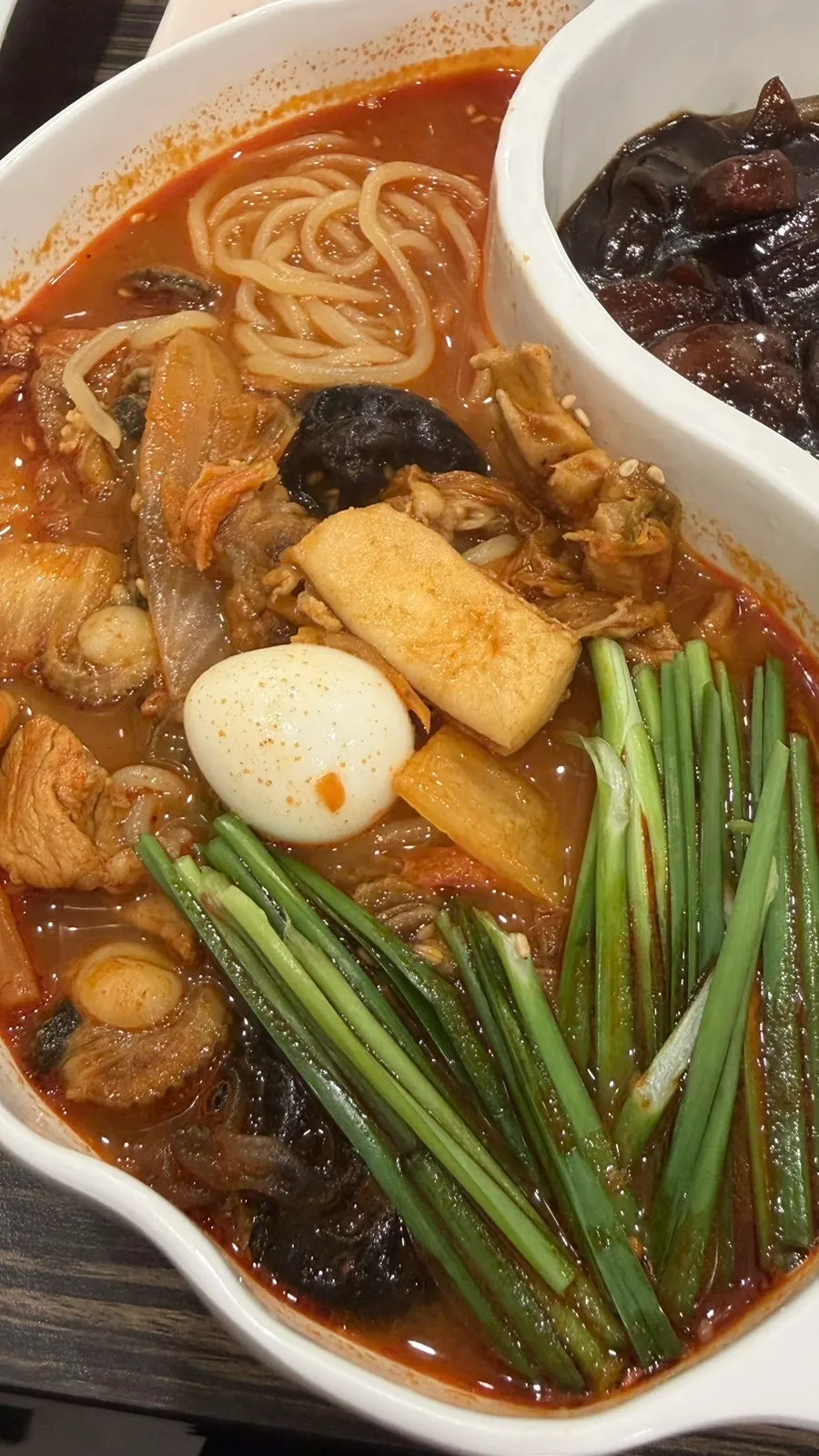 The jjamppong side of jjamjjamyeon, loaded with seafood and meat