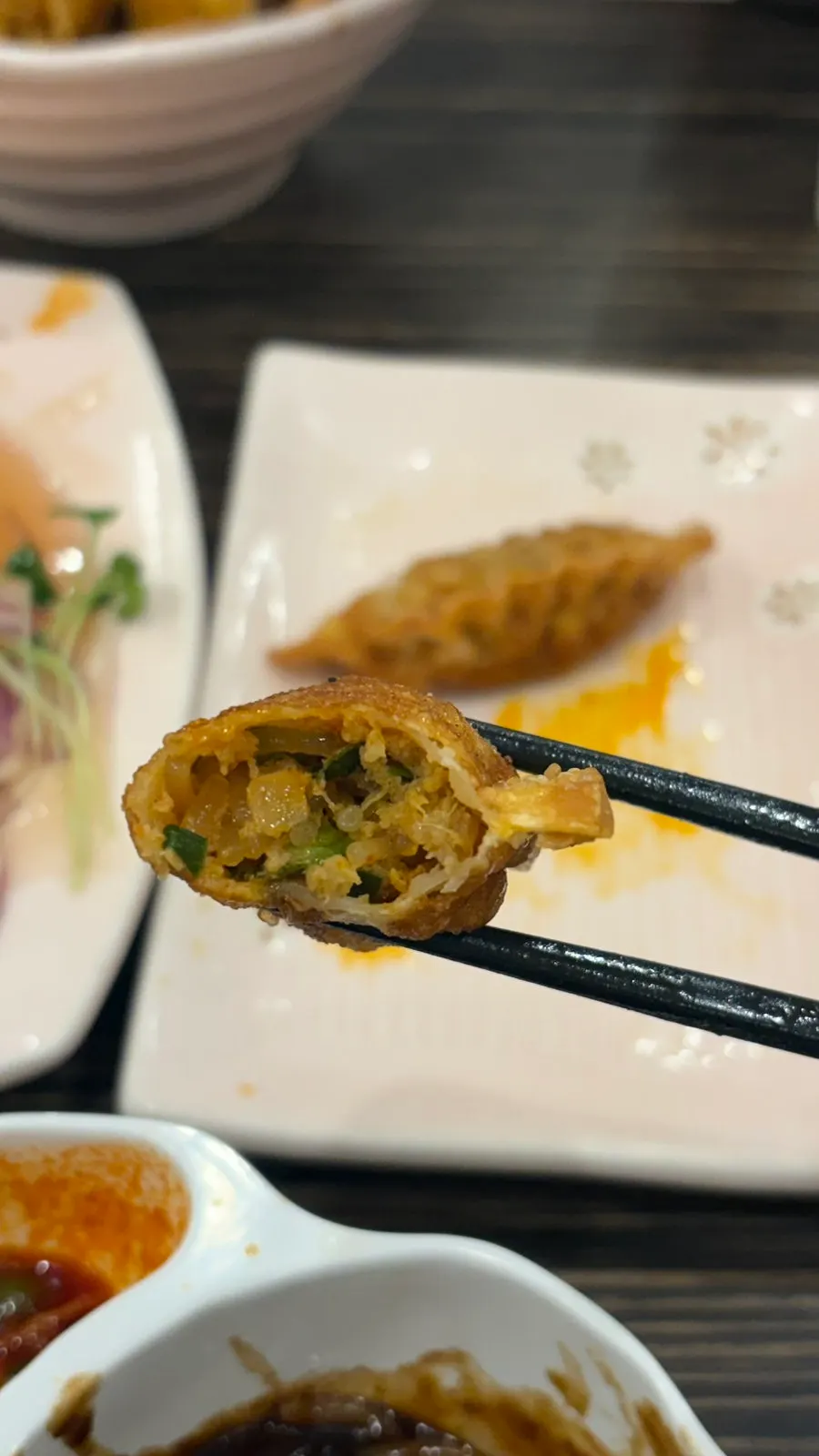 Four pieces of the new jjamppong fried mandu