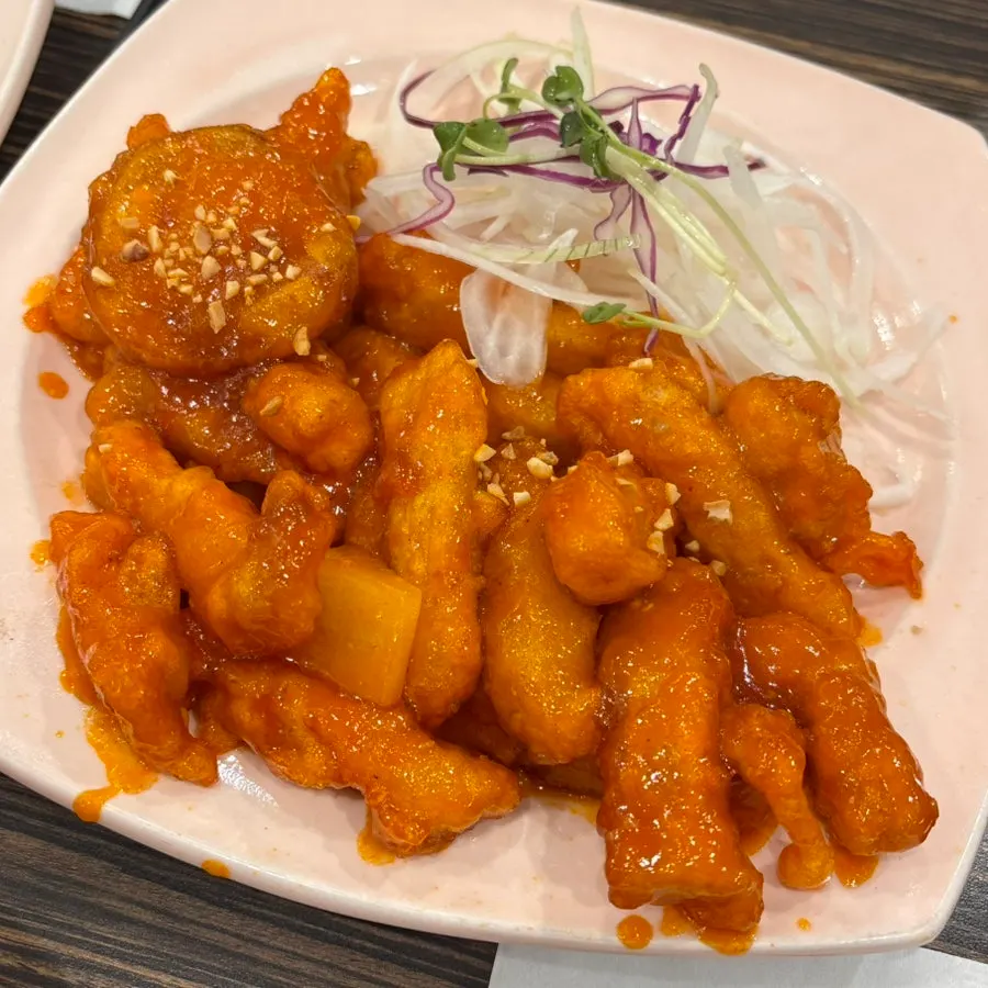 사천탕수육 짬뽕밥 게살볶음밥 한상