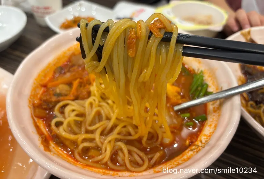Jjamppong with seafood and vegetables