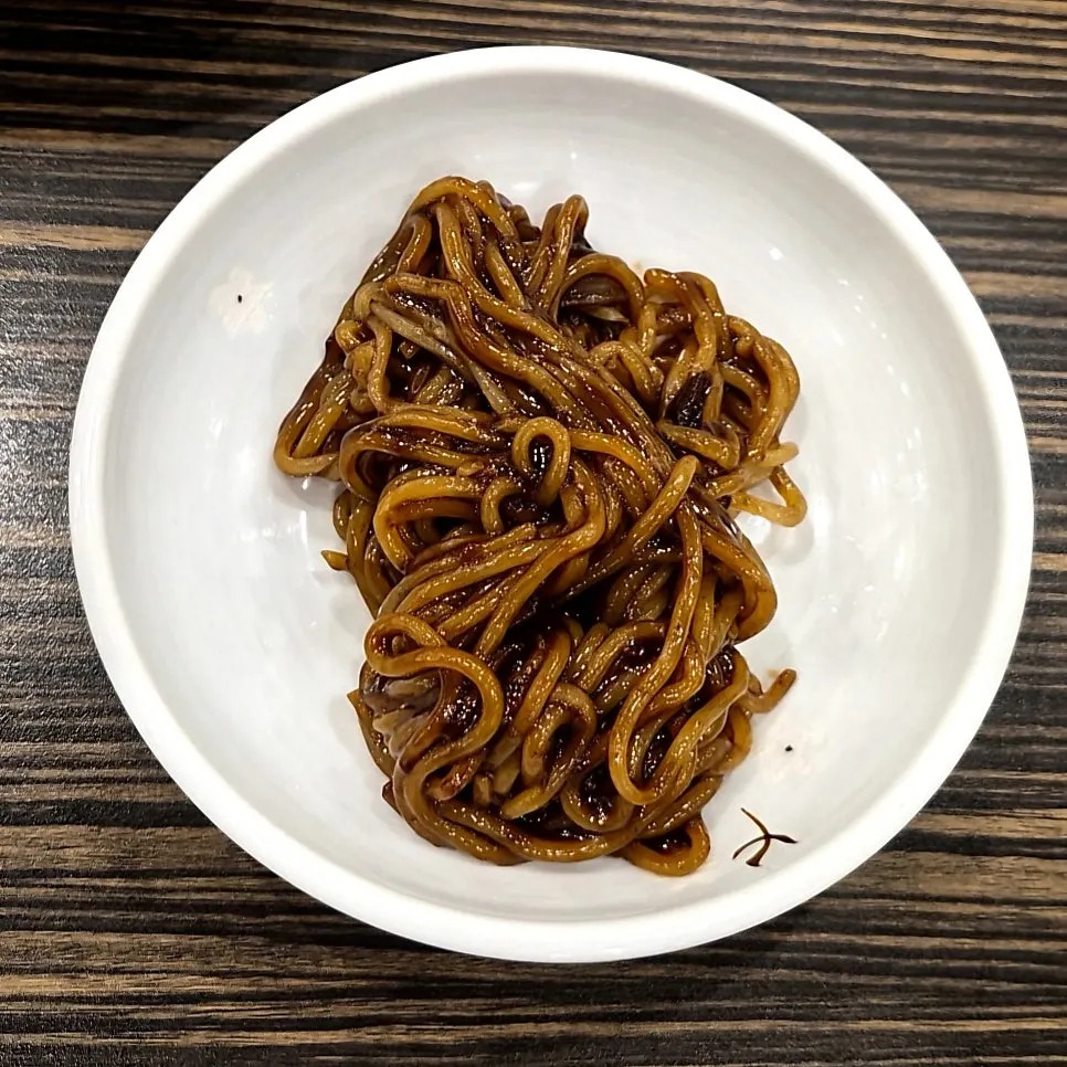 Generous serving of jjajangmyeon