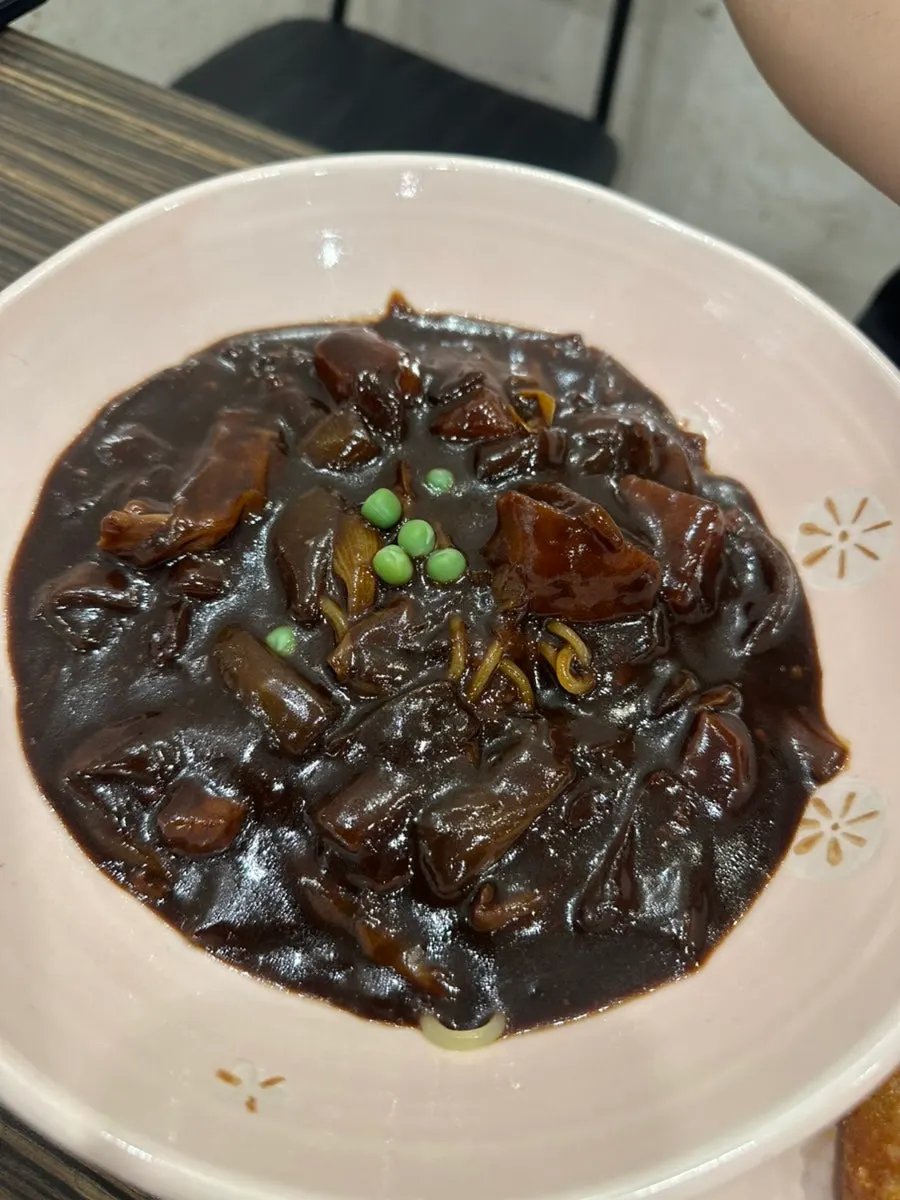 개별 포장 헤어 고무줄과 앞치마