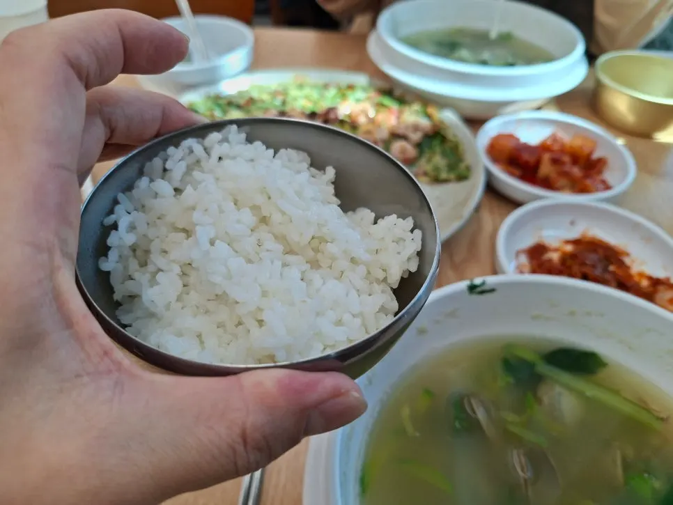 Free bowl of rice served with the meal