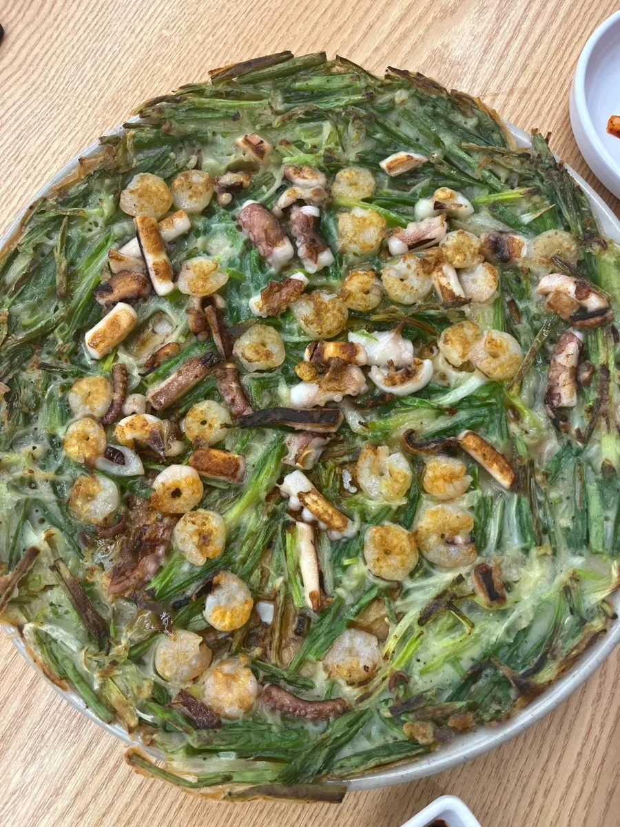 Crispy ognakse seafood pancake