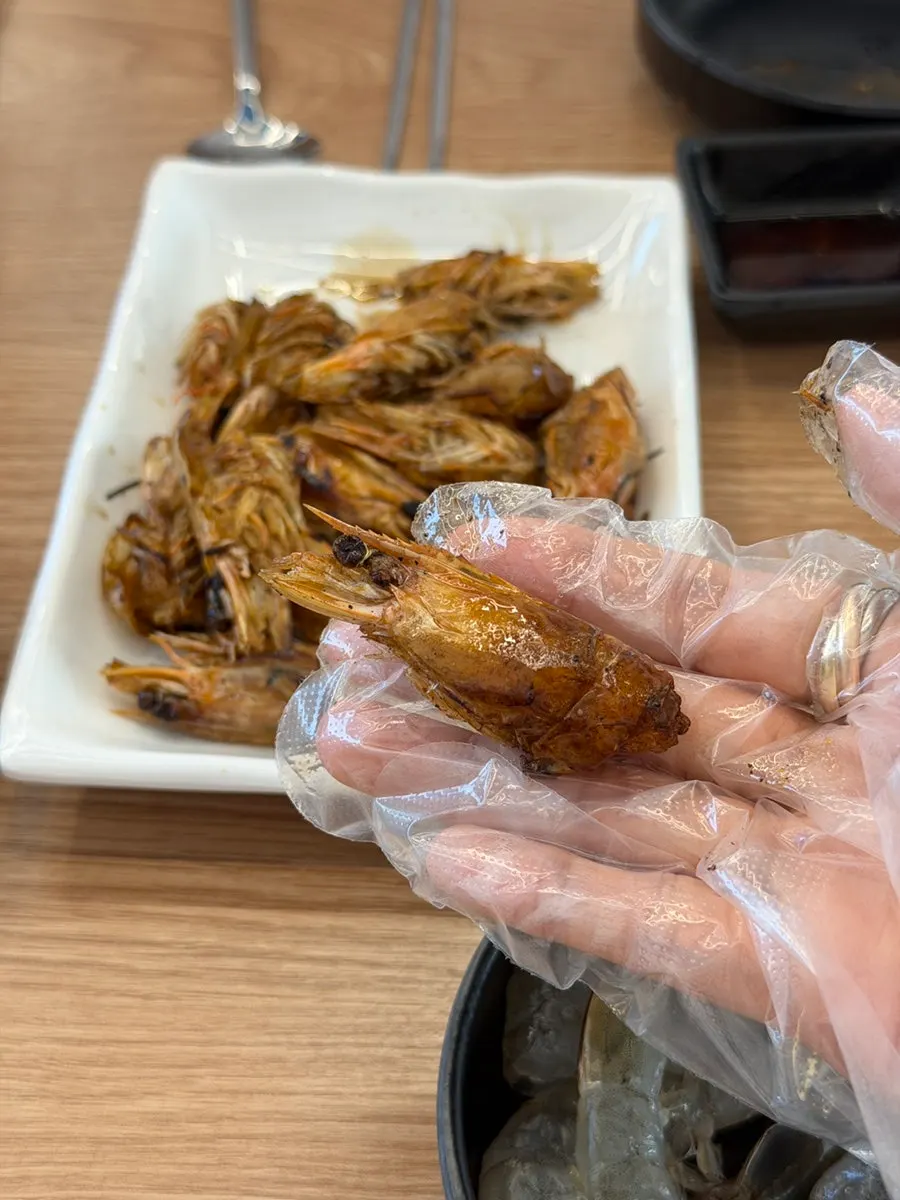 Shrimp heads set aside separately